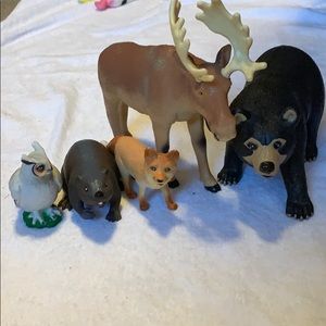 Woodland creatures toys